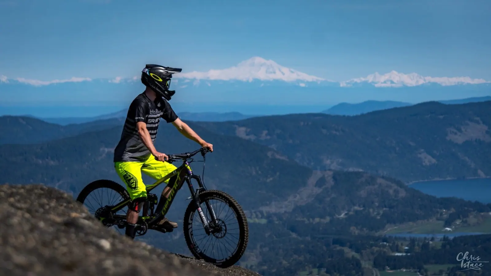 Mount Prevost / Swuq'us mountain biking